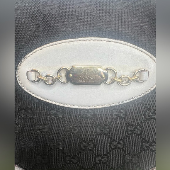 Authentic GUCCI bag - Picture 4 of 12